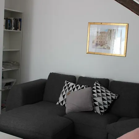 Floral * Brodarica (Sibenik-Knin)